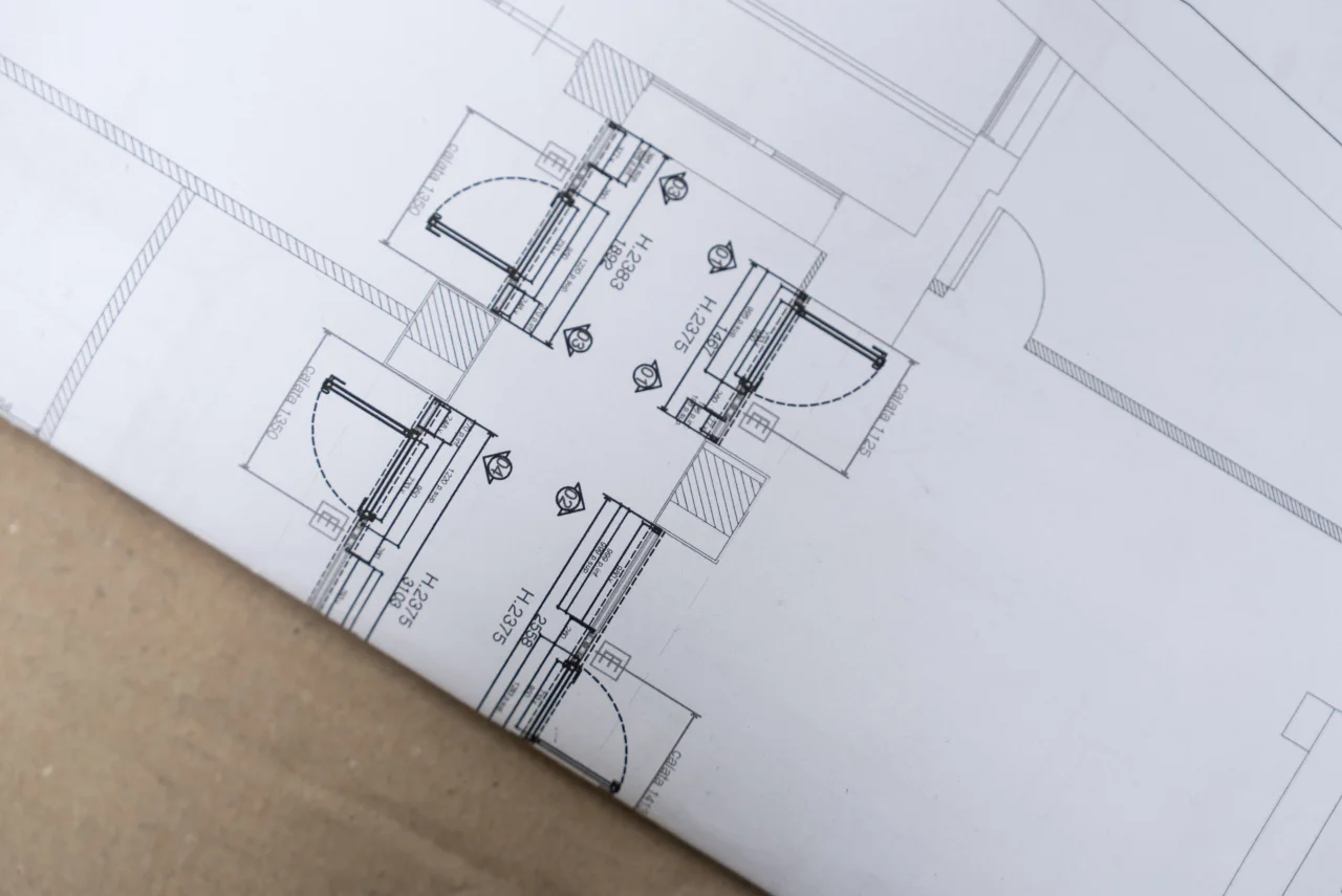 Disegno tecnico con la planimetria di pareti divisorie