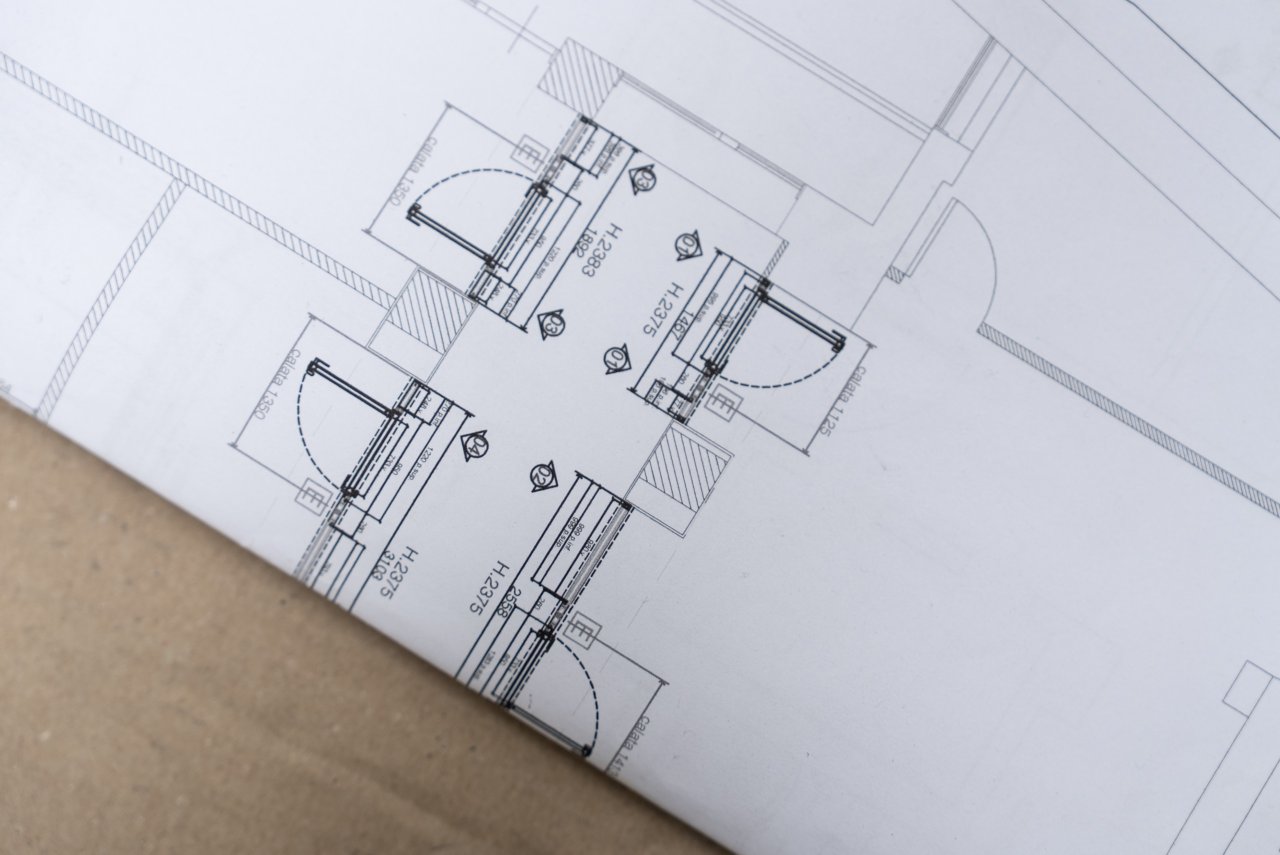 Disegno tecnico con la planimetria di pareti divisorie