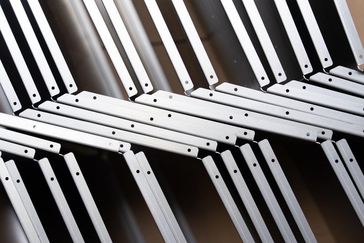 Profili metallici forati per pareti divisorie